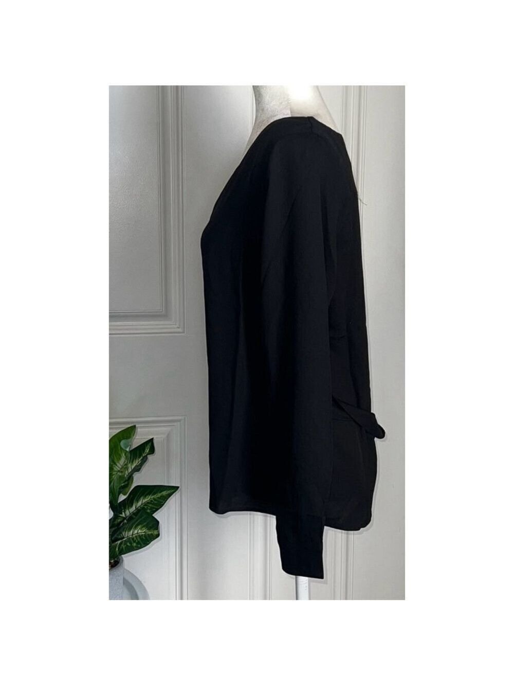 Women's Lumiere Black Blouse Top Size S - Picture 2 of 7